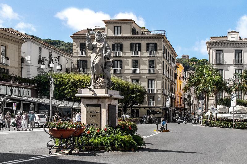 Palazzo Starace Hotel Sorrento Eksteriør billede